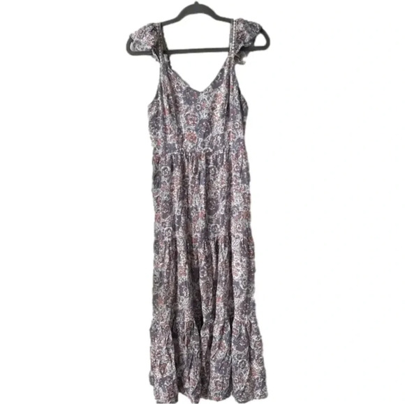 Jaanuu Dresses & Skirts - Japra Floral Print maxi dress